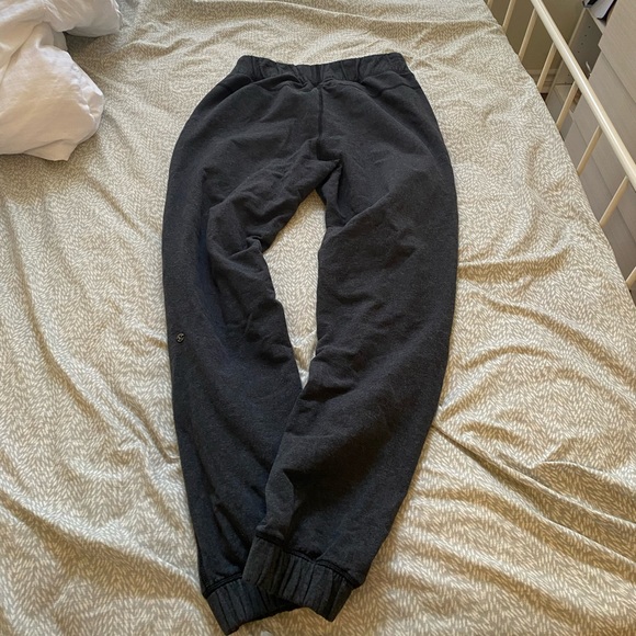 Lululemon Joggers (M) - Picture 3 of 8